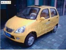 小王子飛度款電動轎車