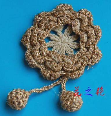 编织胸花