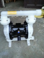 供应QBY-40隔膜泵 气动隔膜泵膜片 气动隔膜泵生产厂家