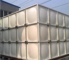 唐山玻璃钢水箱生产厂家    厂家直销玻璃钢水箱
