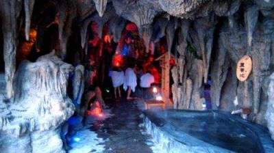 人造溶洞施工仿真溶洞餐厅spa制作洞穴房施工