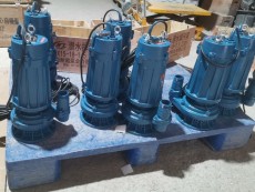 WQX15-18-1.5潜水电泵
