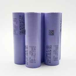 Introducing the Samsung 21700 40T High-Discharge Lithium-Ion Battery